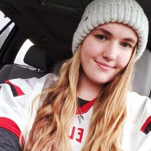 Meet your Posher, Ella